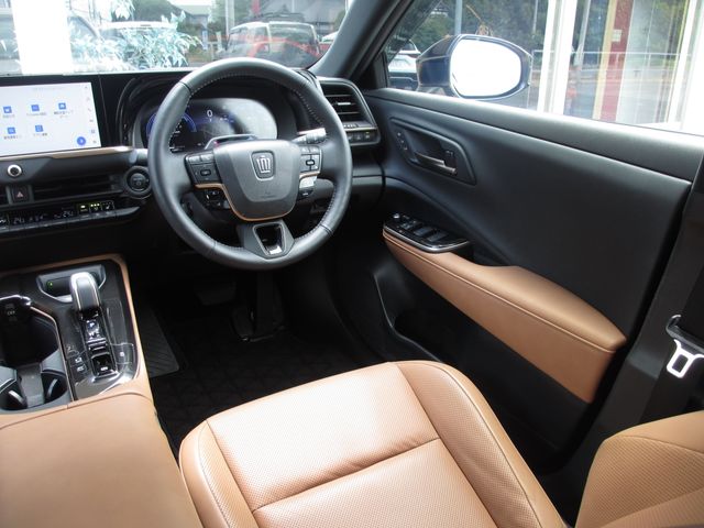 CROWN SPORT