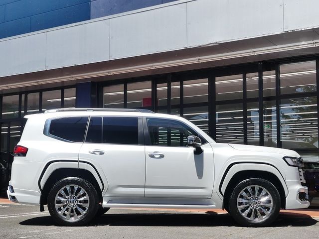 LANDCRUISER wagon