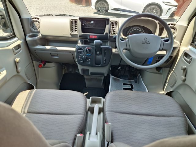 MINICAB van