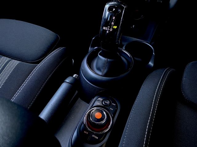 MINI COOPER S 5DOOR