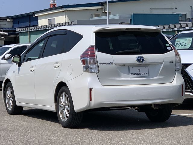 PRIUS Alpha