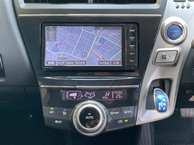 PRIUS Alpha