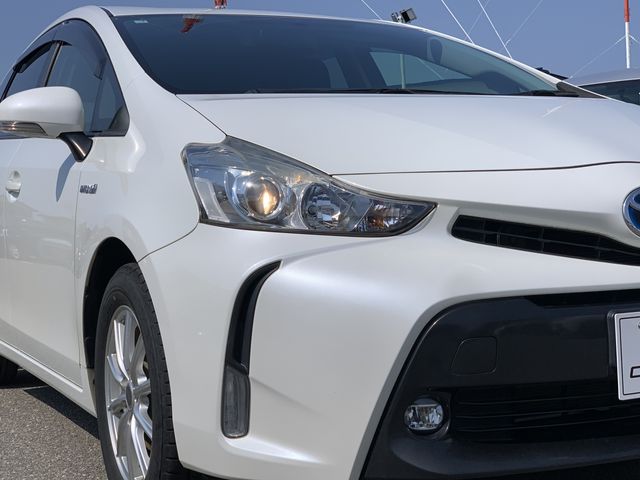 PRIUS Alpha