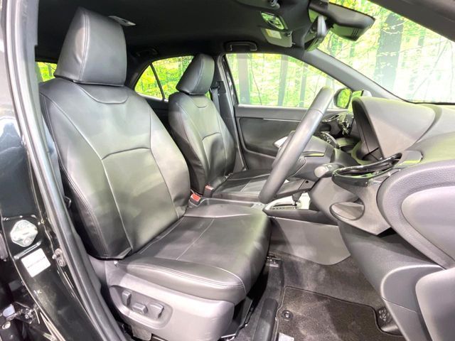 YARIS CROSS HYBRID