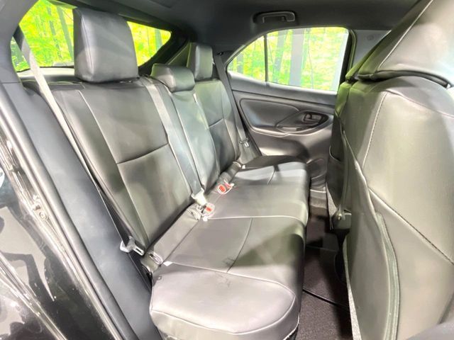YARIS CROSS HYBRID