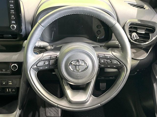 YARIS CROSS HYBRID