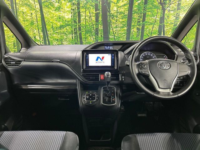 VOXY 4WD