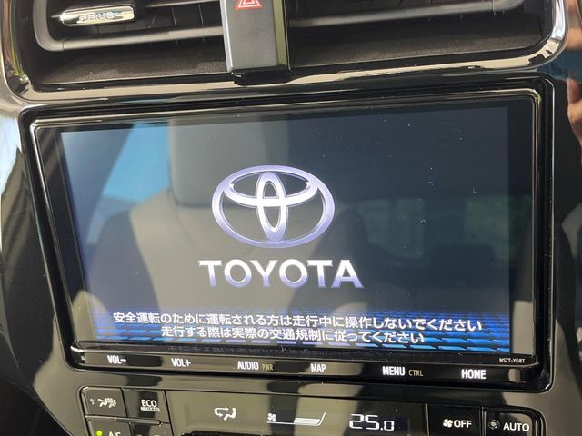 PRIUS 4WD