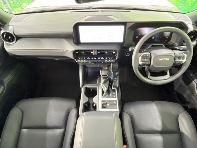 LANDCRUISER 250