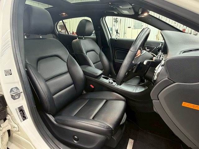 MERCEDES BENZ GLA class