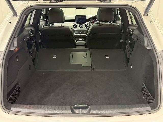 MERCEDES BENZ GLA class