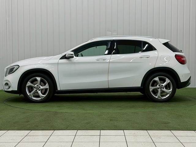 MERCEDES BENZ GLA class