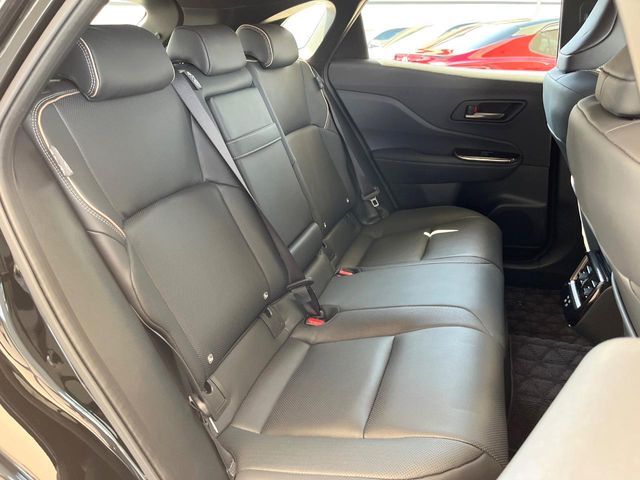 CROWN SPORT