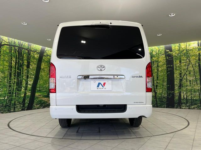 HIACE van 4WD
