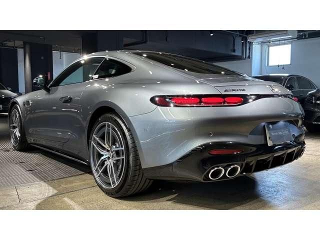 MERCEDES AMG GT