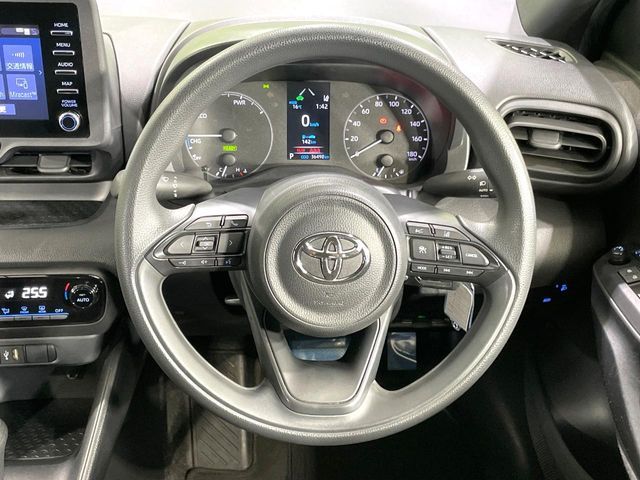 YARIS HYBRID