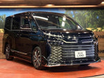VOXY HYBRID