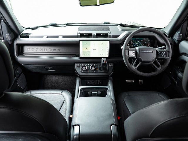 ROVER DEFENDER