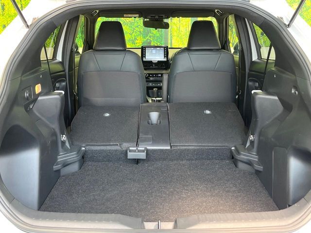 YARIS CROSS HYBRID