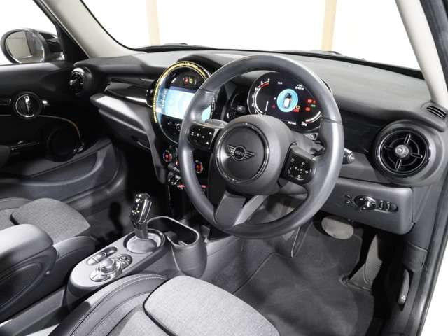MINI COOPER D 5DOOR