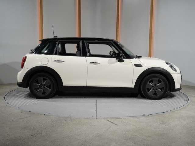 MINI COOPER D 5DOOR