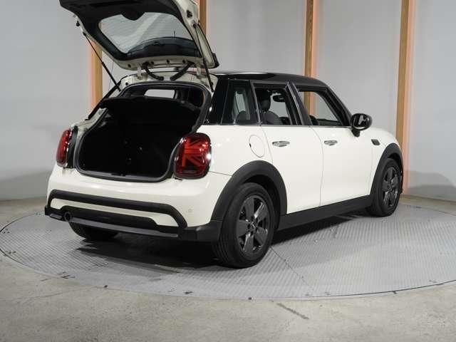 MINI COOPER D 5DOOR