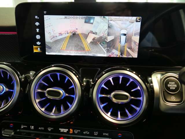 MERCEDES BENZ GLB