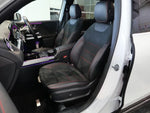 MERCEDES BENZ GLB
