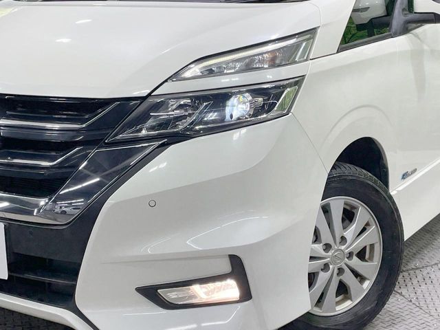 SERENA  S-HYBRID 4WD