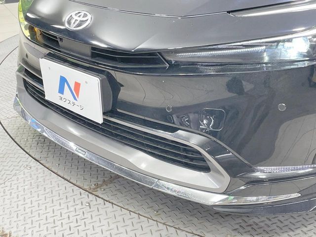 PRIUS 4WD