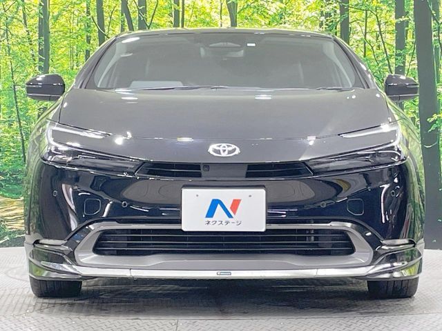 PRIUS 4WD