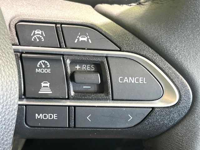 VOXY HYBRID