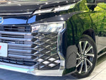 VOXY HYBRID
