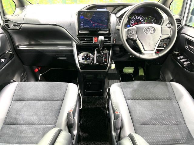 VOXY 4WD