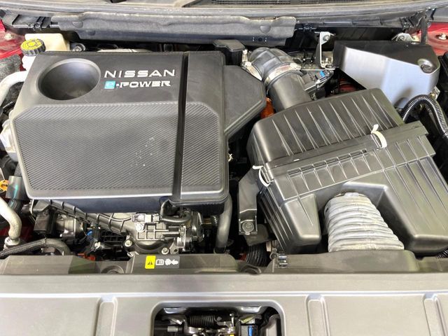 X-TRAIL HYBRID 4WD