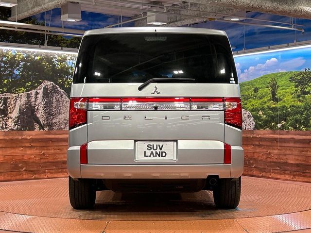 DELICA D:5 4WD