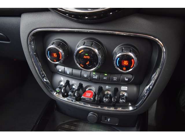 MINI COOPER S CLUBMAN