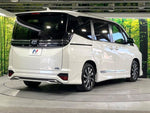 VOXY HYBRID