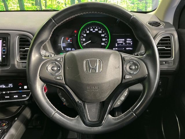 VEZEL HYBRID 4WD