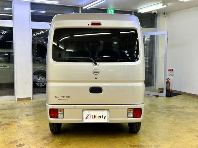 CLIPPER van