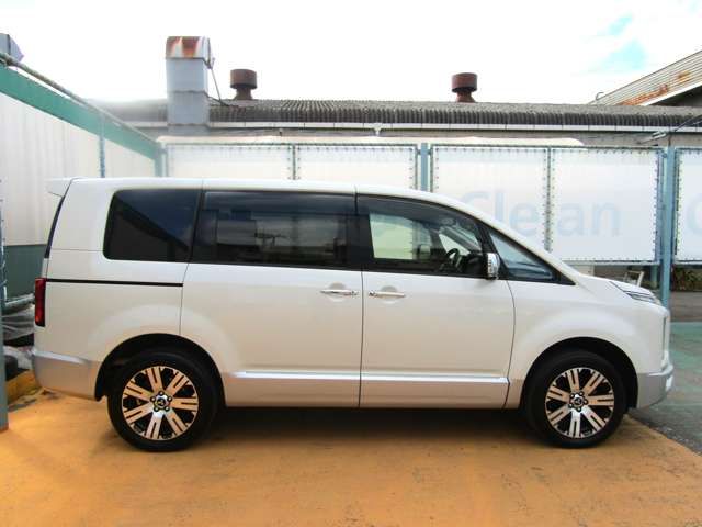 DELICA D:5 4WD