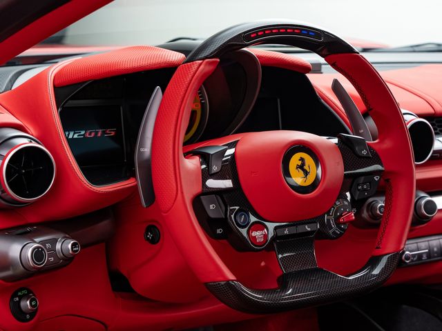 FERRARI 812 GTS