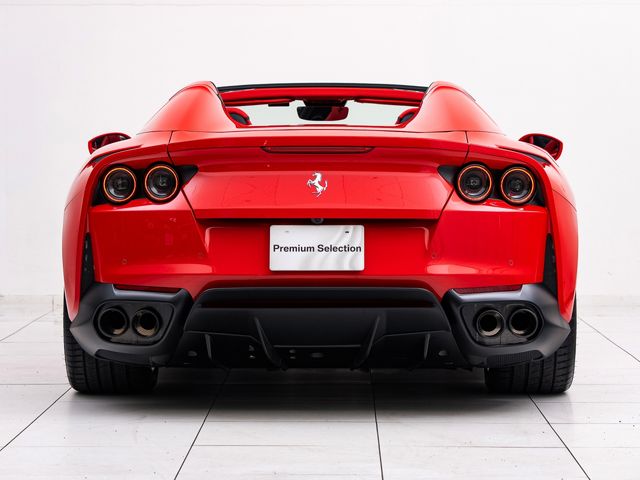 FERRARI 812 GTS