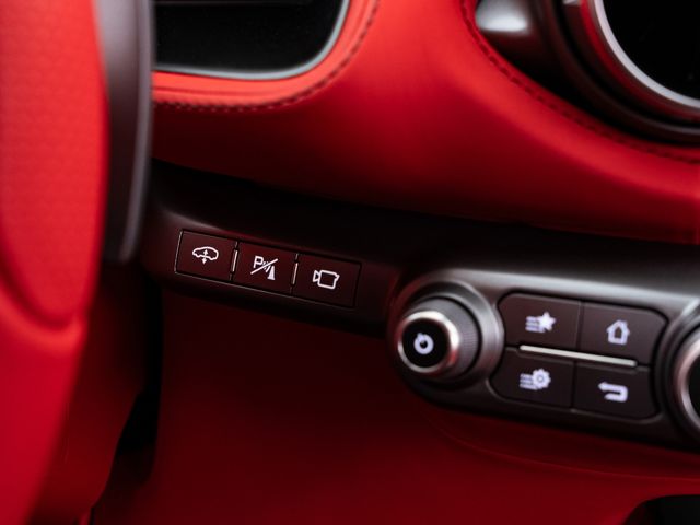 FERRARI 812 GTS