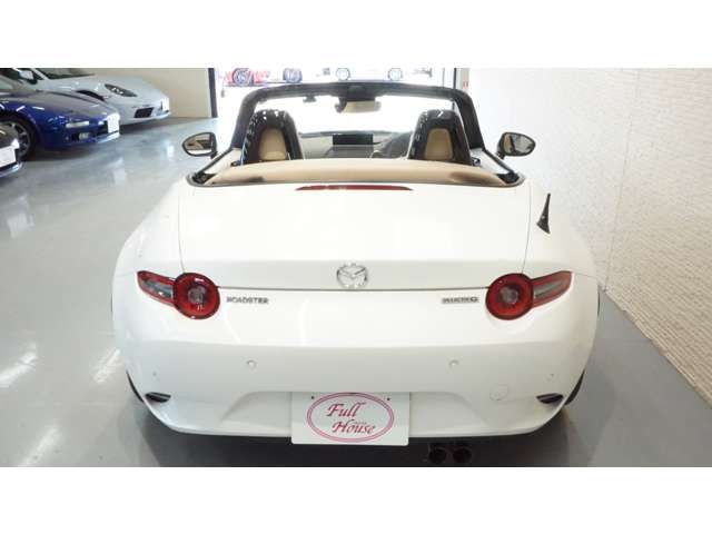 ROADSTER