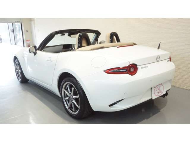 ROADSTER