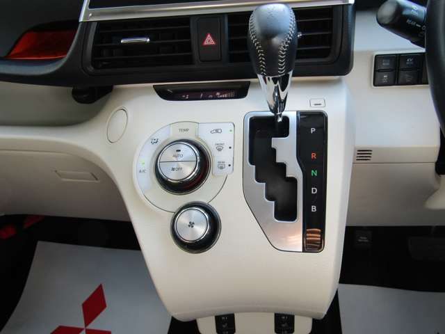 SIENTA HYBRID