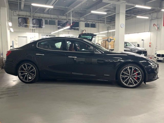 MASERATI GHIBLI Sedan