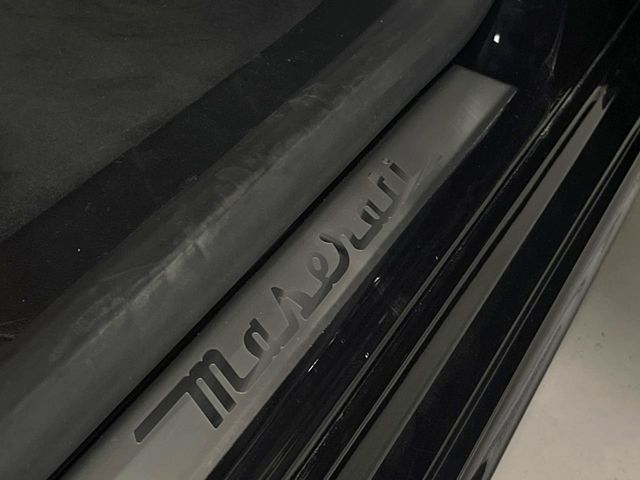 MASERATI GHIBLI Sedan