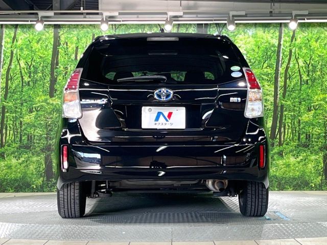 PRIUS Alpha